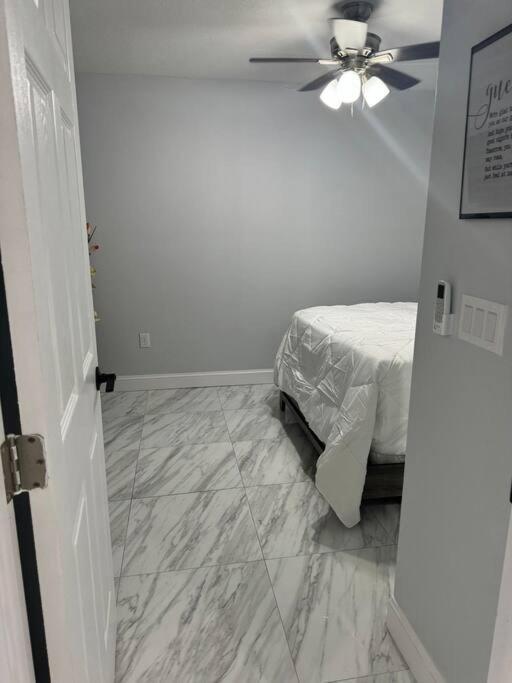 Great Apartment In Valrico 外观 照片